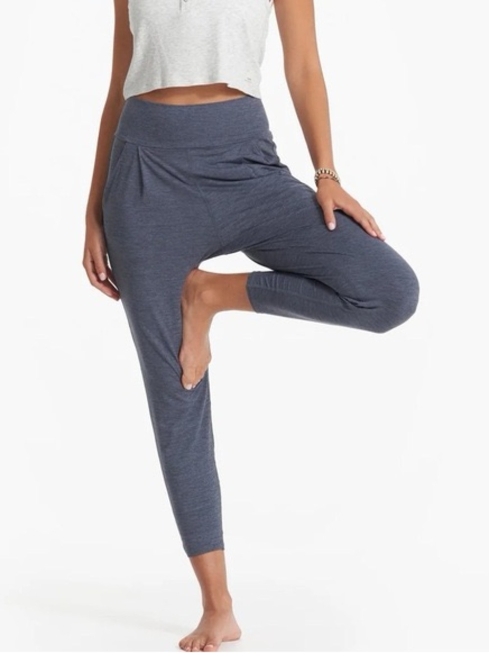 Vuori Lux At Ease Pants sz Medium - Picture 5 of 5